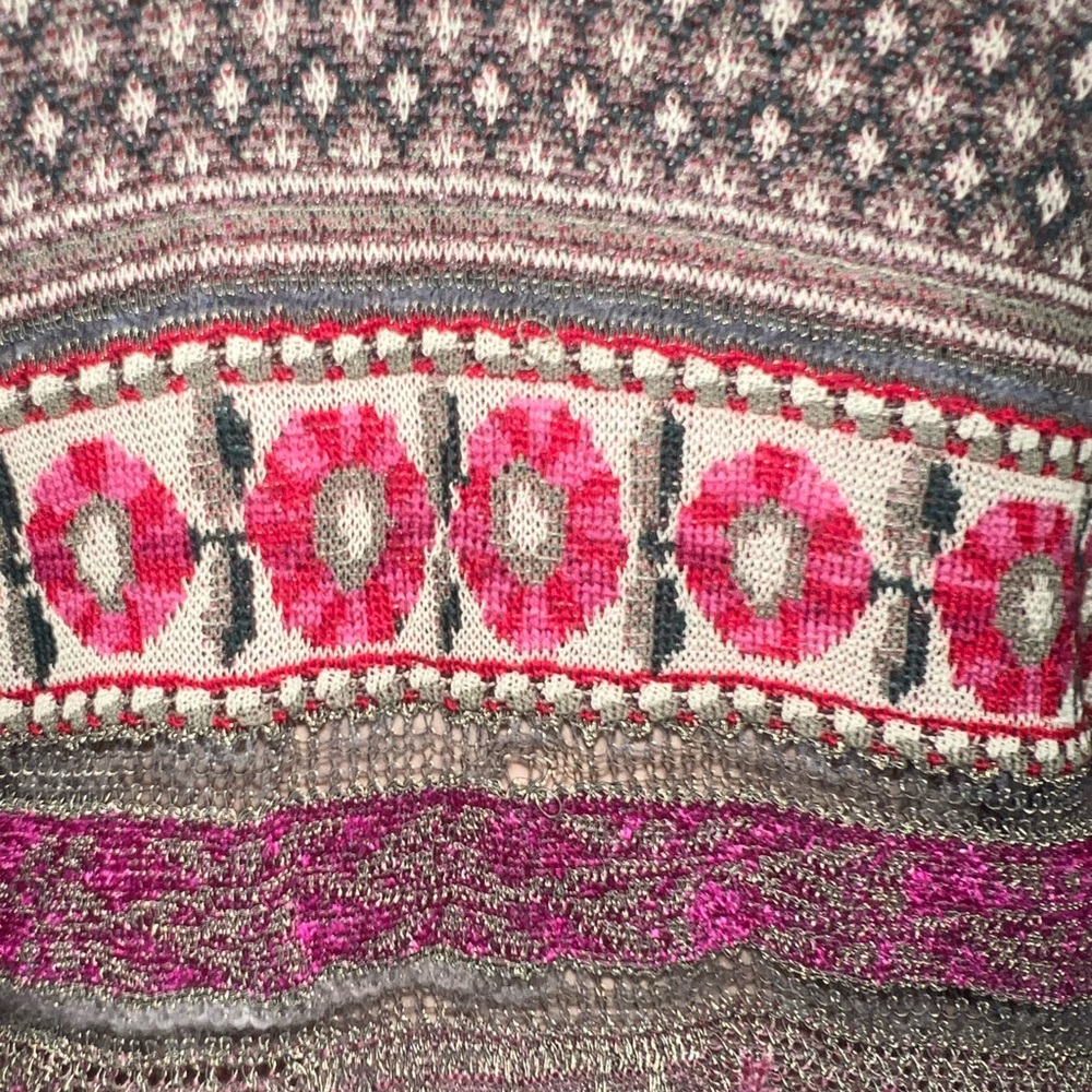 𝐂𝐇𝐀𝐂𝐎𝐊 | WOOL BLEND FLORAL PATCHWORK TOP - Picture 7 of 11